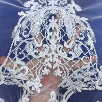 Tissu en dentelle de tulle brodé de perles et de sequins pour robe de mariée, voile et mantille