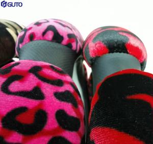 Housse de <span class=keywords><strong>volant</strong></span> de voiture en cuir imprimé léopard Sports Rebond lent Absorbant la sueur Caractéristiques antidérapantes pour l'intérieur de la voiture - Product Image 4