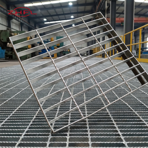 A36 Carbon Steel Sewage Grating Catwalk <b>Garden</b> Cross <b>Mesh</b> Durable Anti-Corrosion Welded Steel Grating - Product Image 2