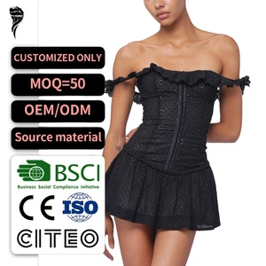 เดรสสั้นคอร์เซ็ทสีดำแบบไร้สายรัดไหล่ แต่งระบายลูกไม้ฉลุลายชายกระโปรงบาน สำหรับงานปาร์ตี้ - Product Image 1