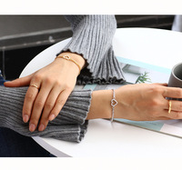 Bracelet chaîne cœur perle pour femme en laiton plaqué or 18 carats, bijoux de plage estivaux, style minimaliste Instagram, en stock