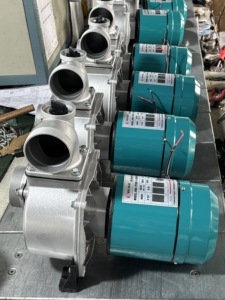 Usine de Pompes à Eau Solaires avec Système d'Alimentation <span class=keywords><strong>Solaire</strong></span> AC/DC pour l'Agriculture, l'<span class=keywords><strong>Irrigation</strong></span> des Fermes et les Maisons - Product Image 3