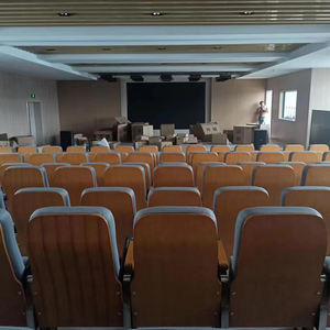 Silla de Auditorio para Teatro con Reposapiés de Aluminio, Escritorio Plano de Madera, Estilo Moderno con Tela, Plegable - Product Image 6