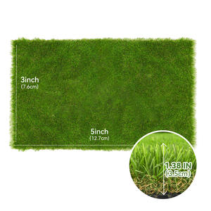 Tapis d'herbe artificielle premium 35 mm inodore, facile à couper et à nettoyer, gazon synthétique pour jardin, balcon, cour et aire de jeux intérieure - Product Image 6