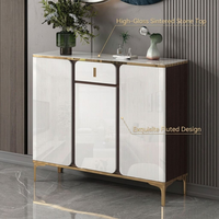 Meuble à chaussures de luxe léger à portes cannelées avec plateau en pierre frittée, armoire de rangement fermée pour chaussures avec banc à chaussures en option pour l'entrée