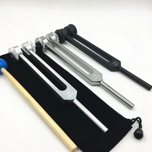 Diapason OM lesté 136,1 Hertz pour la relaxation, la thérapie sonore, le yoga et la guérison spirituelle - Vente en gros - Product Image 1