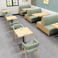 Ensemble de chaises de café modernes Chaise de table à manger en bois pour sièges de stand de restaurant-Meubles Offre Spéciale d'usine pour hôtels cafés
