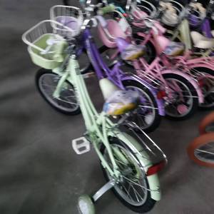 . Vélos pour enfants Vélos pour enfants Vélo pour enfants 14 ''16'' 18 ''<span class=keywords><strong>4</strong></span> roues Vélo de sport pour garçons filles 3 à 8 <span class=keywords><strong>ans</strong></span> enfants - Product Image 5