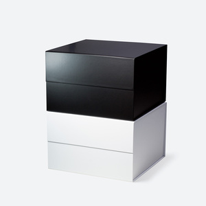 Cajas de Regalo Plegables de Cartón Rígido de Lujo Personalizadas, Medianas, Cuadradas y Profundas, de Color Blanco, con Cinta - Product Image 5