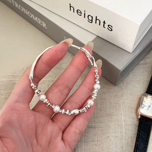 Bracelet demi-bangle en argent Sterling S925 avec perles d'eau douce naturelles pour femmes, bijoux de couleur blanche à porter au quotidien - Product Image 3