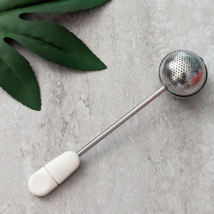 UJ-TI118 Boule à thé créative en acier inoxydable avec poignée rotative, infuseur à thé rond - Product Image 5