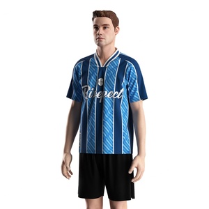 Camiseta de Fútbol Ligera con Bordado, Cuello Polo en V y Tejido Transpirable para Partidos de Club y Juegos de Fin de Semana - Product Image 2