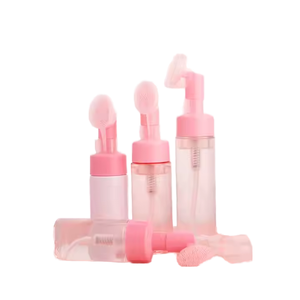 Flacon applicateur de lotion pour salon de coiffure rechargeable de 100 ml, 120 ml, 150 ml, 200 ml, en PET, avec brosse exfoliante - Product Image 1