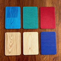Rouleaux de revêtement de sol PVC Runsure, substrat de sol en bois haute densité pour stade de pickleball, ignifuge, vente chaude au Vietnam, garantie 10 ans