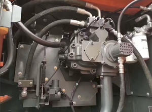 Excavadora Usada Hitachi ZX450 de 45 Toneladas con Motor, Caja de Cambios y Bomba - Excavadora de Orugas de Gran Tamaño en Stock para la Venta - Product Image 5