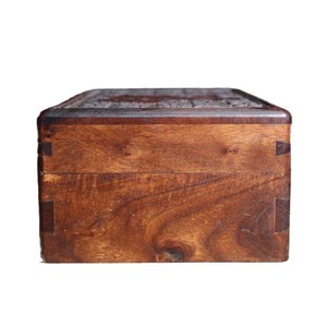 Caja de Madera con Grabado Estilo Chino, Rectangular, para Almacenamiento de Joyas, Caja de Regalo con Diseño Grabado - Product Image 1