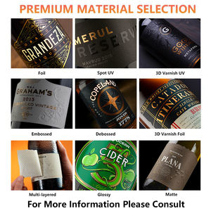 Etichetta per Vermouth Personalizzata di Alta Gamma con Stampa in Lamina d'Oro, Goffrata su Carta Texturizzata Premium, Adesivo per Bottiglia di Aperitivo - Product Image 4