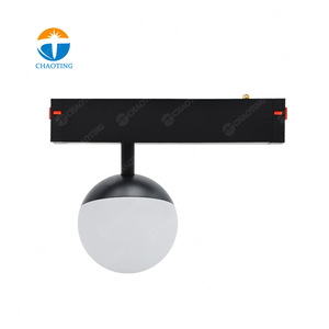 Nouveau Design <span class=keywords><strong>Led</strong></span> Tracklight <span class=keywords><strong>Alu</strong></span> Pmma 10W Cob Globe Lamp 2 Fils Intérieur Aimant <span class=keywords><strong>Rail</strong></span> Système <span class=keywords><strong>Led</strong></span> Magnétique Plafond Rond <span class=keywords><strong>Rail</strong></span> Lights - Product Image 1