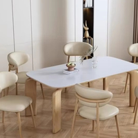 Chaise de salle à manger nordique avec revêtement en cuir PU, dossier incurvé et pieds en métal pour cuisine, restaurant, maison