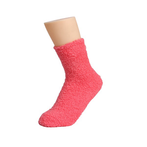 Yiwu, mercado mayorista en línea, calcetines de color sólido cálidos de terciopelo Coral <span class=keywords><strong>para</strong></span> <span class=keywords><strong>mujer</strong></span>, <span class=keywords><strong>ropa</strong></span> y accesorios - Product Image 2