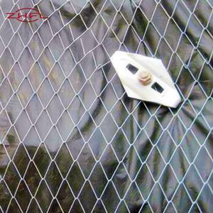 Oferta Especial Rollo de Malla de Alambre de Eslabones Tipo Diamante Cyclone Wire Fence Negro 6 Pies de Alto - Product Image 3