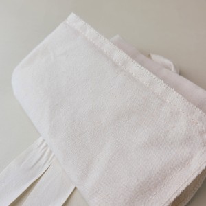 Sac à cordon en toile de coton biologique haut de gamme blanc pour le rangement et l'emballage de bijoux - Product Image 4