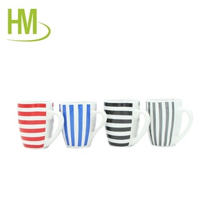 <span class=keywords><strong>Mug</strong></span> à café en grès céramique <span class=keywords><strong>de</strong></span> Noël, divers designs, avec anse, pour eau chaude, sans BPA, sans danger pour les aliments, compatible micro-ondes, promotion en gros à prix abordable - Product Image 2