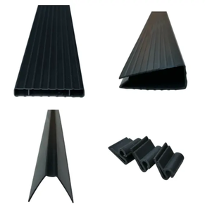 Panneaux de clôture de jardin modernes à bandes <span class=keywords><strong>verticales</strong></span> anti-UV 3D <span class=keywords><strong>pour</strong></span> la sécurité à domicile, lames de PVC <span class=keywords><strong>pour</strong></span> la confidentialité 5 mm - Product Image 5