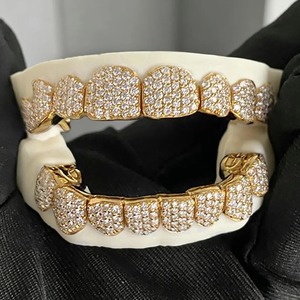 Vente flash : Bijoux Grillz plaqués or avec diamants Moissanite pour un usage quotidien et en cadeau, unisexe, au meilleur prix. - Product Image 2