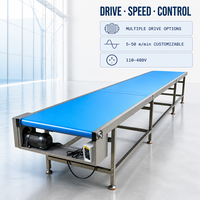 Supports de cadre en acier inoxydable pour le manutentionnement des matériaux dans les zones humides via ce convoyeur à bande avec bande PVK et options de contrôle personnalisées