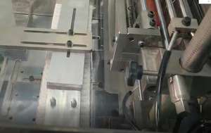 Máquina Encartonadora Horizontal Automática Estándar GMP con Sistema de Alimentación Utilizada para Encartonar Botellas de Líquido Oral - Product Image 2