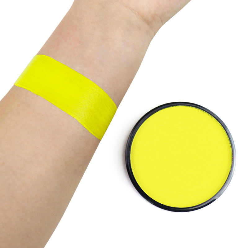 สีเหลือง