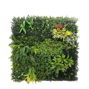 Panneaux de feuillage artificiel en plastique vert, style rustique, fougère, herbe, panneau de <span class=keywords><strong>jardin</strong></span> de haute qualité, décoration de fond, plante murale en bois - Product Image 1
