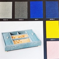 Tissu en cuir synthétique PU gaufré imprimé numérique de haute qualité en vinyle Rexine PVC pour housses de meubles, canapés et lits
