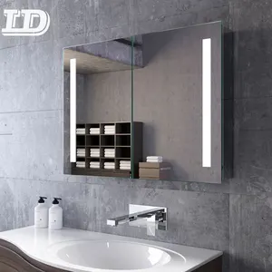 高品质浴室梳妆台发光二极管镜子家居装饰浴室橱柜壁挂式浴室镜子