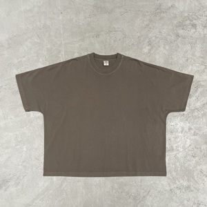 Disponibile T-Shirt da Uomo Personalizzata <span class=keywords><strong>con</strong></span> Stampa e Ricamo, 100% Cotone Pesante, Effetto Vintage Lavato all'Acido, Vestibilità Ampia e Squadrata, Maniche <span class=keywords><strong>a</strong></span> <span class=keywords><strong>Pipistrello</strong></span> - Product Image 4