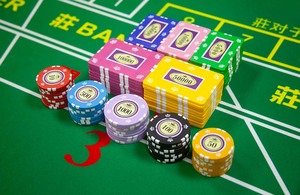 Juego de corona de arcilla redonda, fichas de póker y fichas de póker, placa, fichas de póker con funda de casino, venta al por mayor - Product Image 6