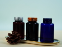 Contacter L'ANIMAL FAMILIER coloré personnalisable met la bouteille en bouteille pharmaceutique de bouteille de capsule avec des couvercles pour votre