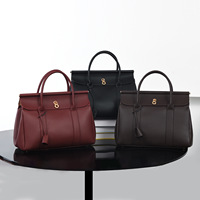 Sac fourre-tout tendance pour femme, grande capacité, pratique pour les trajets quotidiens, sac à main polyvalent en grain de litchi de qualité supérieure, vente en gros directe usine OEM