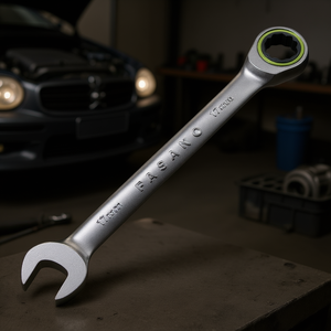 Llave combinada Fasano de 17 mm con cabezal de trinquete para reparación de automóviles - Product Image 3