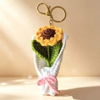 Vente en gros usine Porte-clés Bouquet de tournesols au crochet fait main, Breloque de sac fleur tricotée, Pendentif floral mignon pour les fêtes