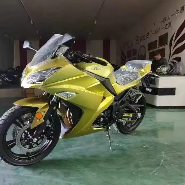 Famosa marca SINSKI OEM stock alta velocidad 150 km/h motocicleta de 4 tiempos de alta calidad 400cc sportbikes 400CC motocicletas todoterreno