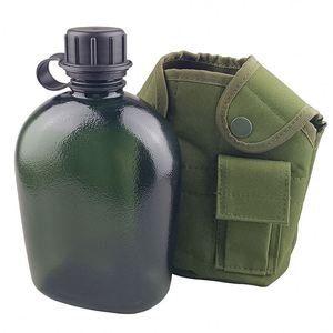 Échantillon gratuit Nouvelle gamme Gourde de randonnée en toile Ensemble trois pièces Isolation thermique tactique Gourde d'eau pour l'extérieur - Product Image 1
