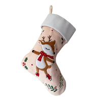 Nouvelle Arrivée Chaussettes de Noël Créatives Broderie Personnalisée Motifs Pingouin Ours Polaire Renard Polyester 18 Pouces Traditionnelles Douces