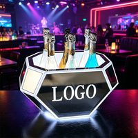 Nouveau Seau à Glace LED en Acrylique Rechargeable 2026 pour Bar, Boîte de Nuit, Logo Personnalisé, Couleurs Variées, pour Fêtes de Luxe, 5L