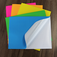 Haute qualité 8.5 "x 11" papier autocollant en vinyle PET PP blanc brillant A4 étiquette d'impression adhésive brillante étanche pour imprimante à jet d'encre