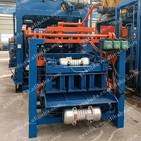 Machine semi-automatique contrôlée pour la fabrication de briques de ciment, de briques autobloquantes et de blocs creux – Ventes en Afrique