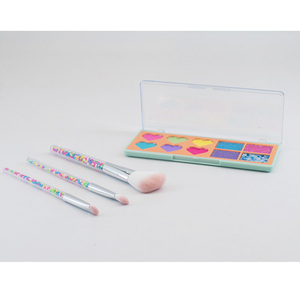 Kit de Maquillage Enfant Tendance pour Fille – Baume à Lèvres, Vernis à Ongles, Palette d'Ombres à Paupières Multicolore - Product Image 2