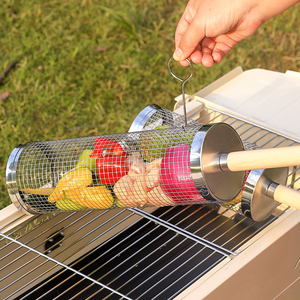 Panier <span class=keywords><strong>de</strong></span> cuisson cylindrique portable <span class=keywords><strong>en</strong></span> acier inoxydable avec poignée <span class=keywords><strong>en</strong></span> <span class=keywords><strong>bois</strong></span> pour barbecue extérieur – Vente chaude - Product Image 2