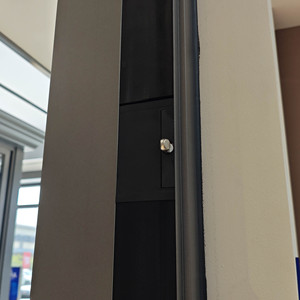 Puerta Corredera de Granero Deioux de Primera Calidad con Acabado de Madera Rústica para Armario, Precio de Mayoreo Directo de Fábrica - Product Image 6